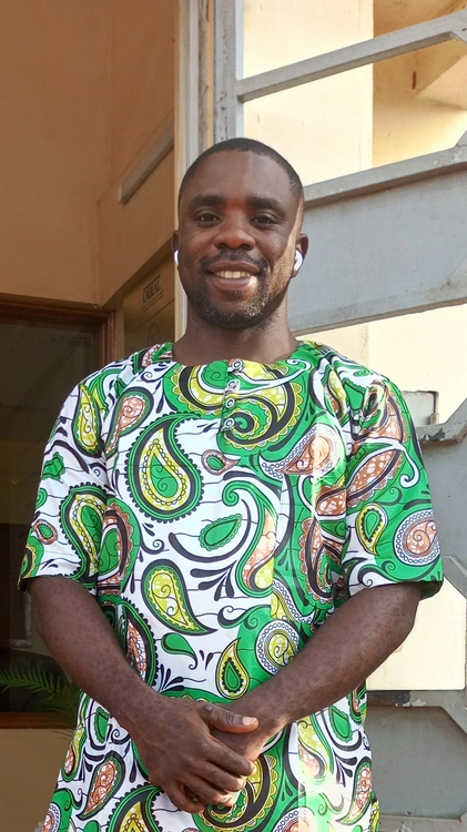 Pastor Esolle Beckly_Translator